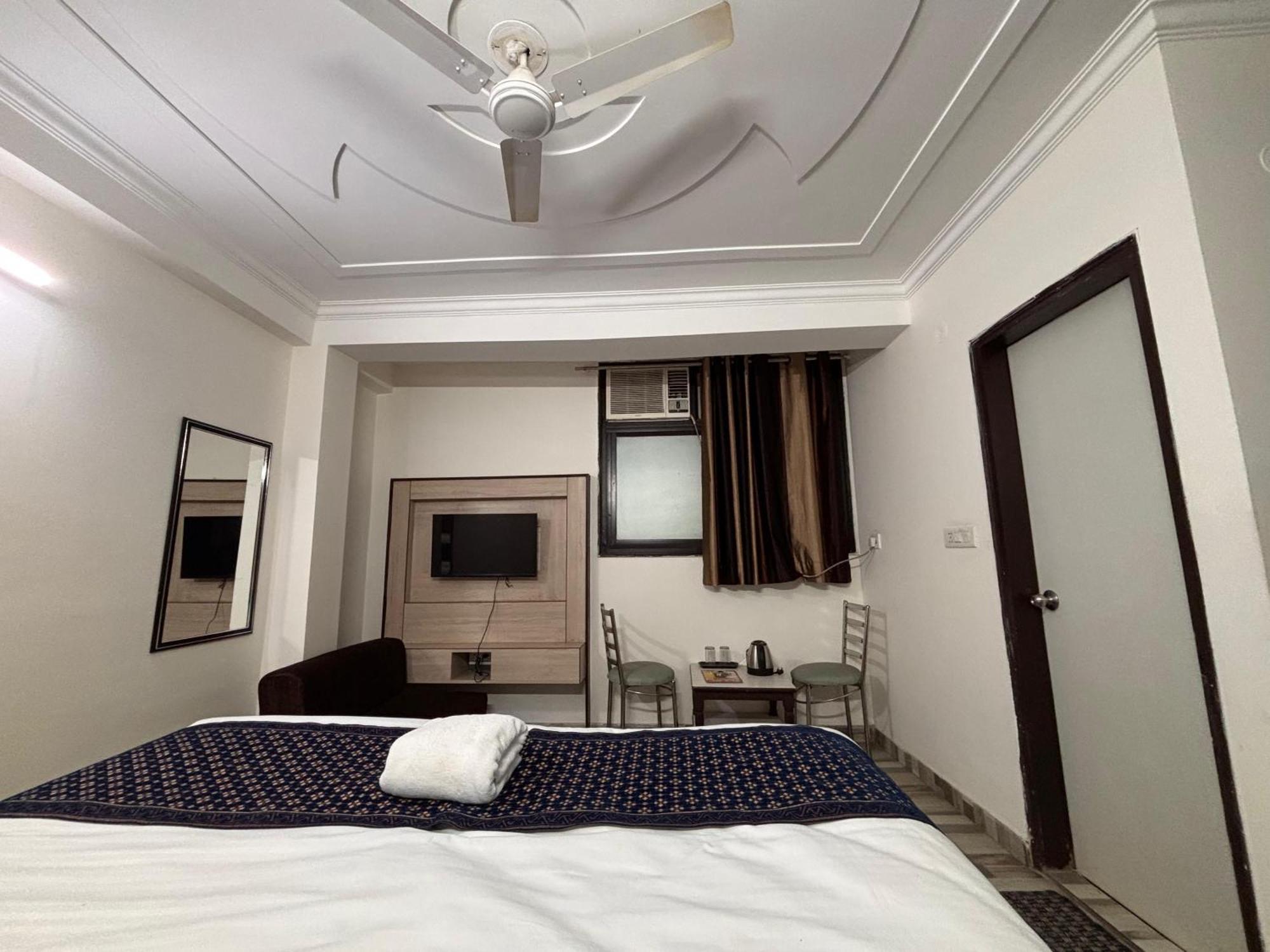 Clink Airport Stay -Nueva Delhi Exterior foto